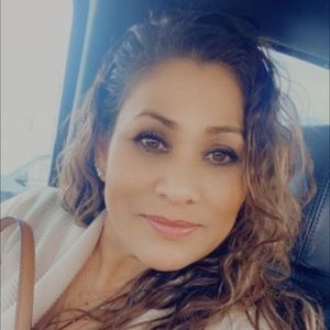 Meet your Posher, Maryluz